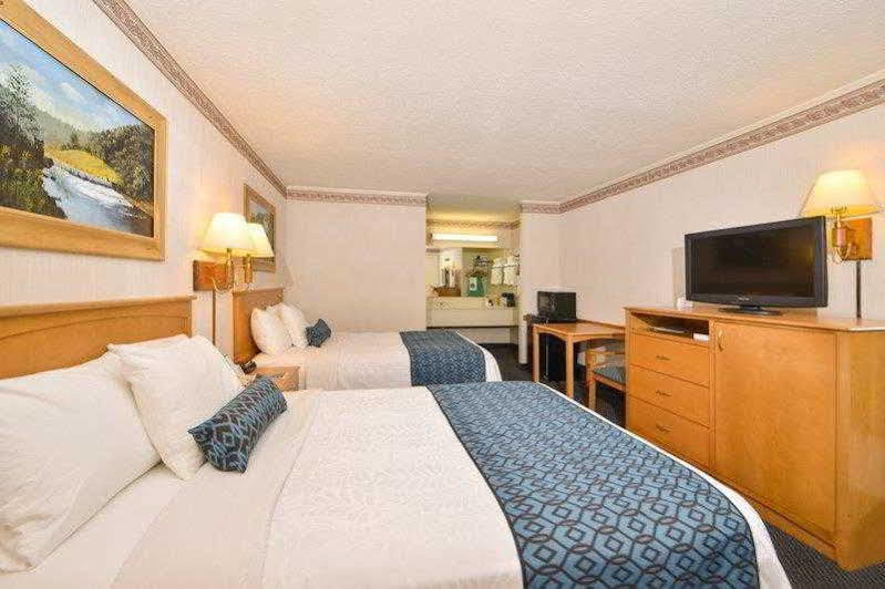 Days Inn By Wyndham Jefferson Εξωτερικό φωτογραφία