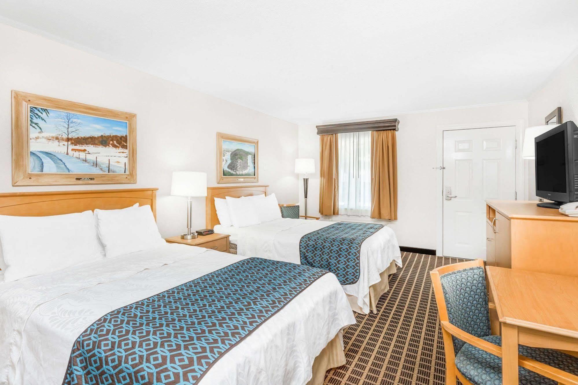 Days Inn By Wyndham Jefferson Εξωτερικό φωτογραφία